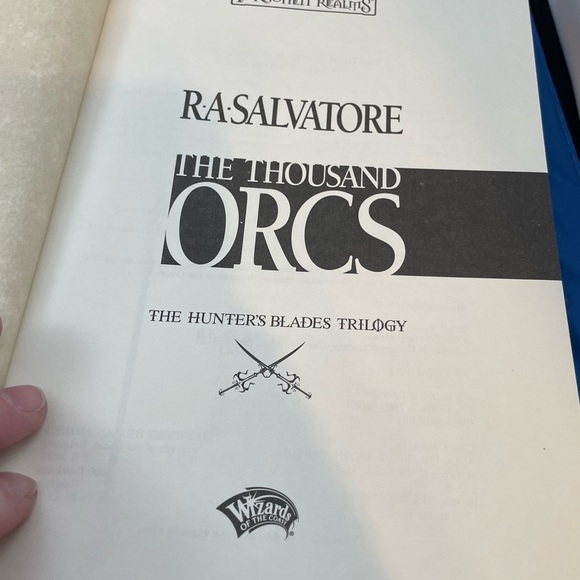 R.A. Salvatore ‘The Thousand Orcs’ hardcover book from Forgotten Realms series - Picture 8 of 9
